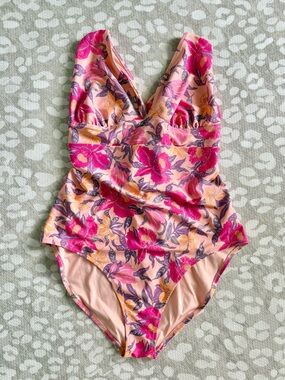 Old Navy XL floral one piece swimsuit